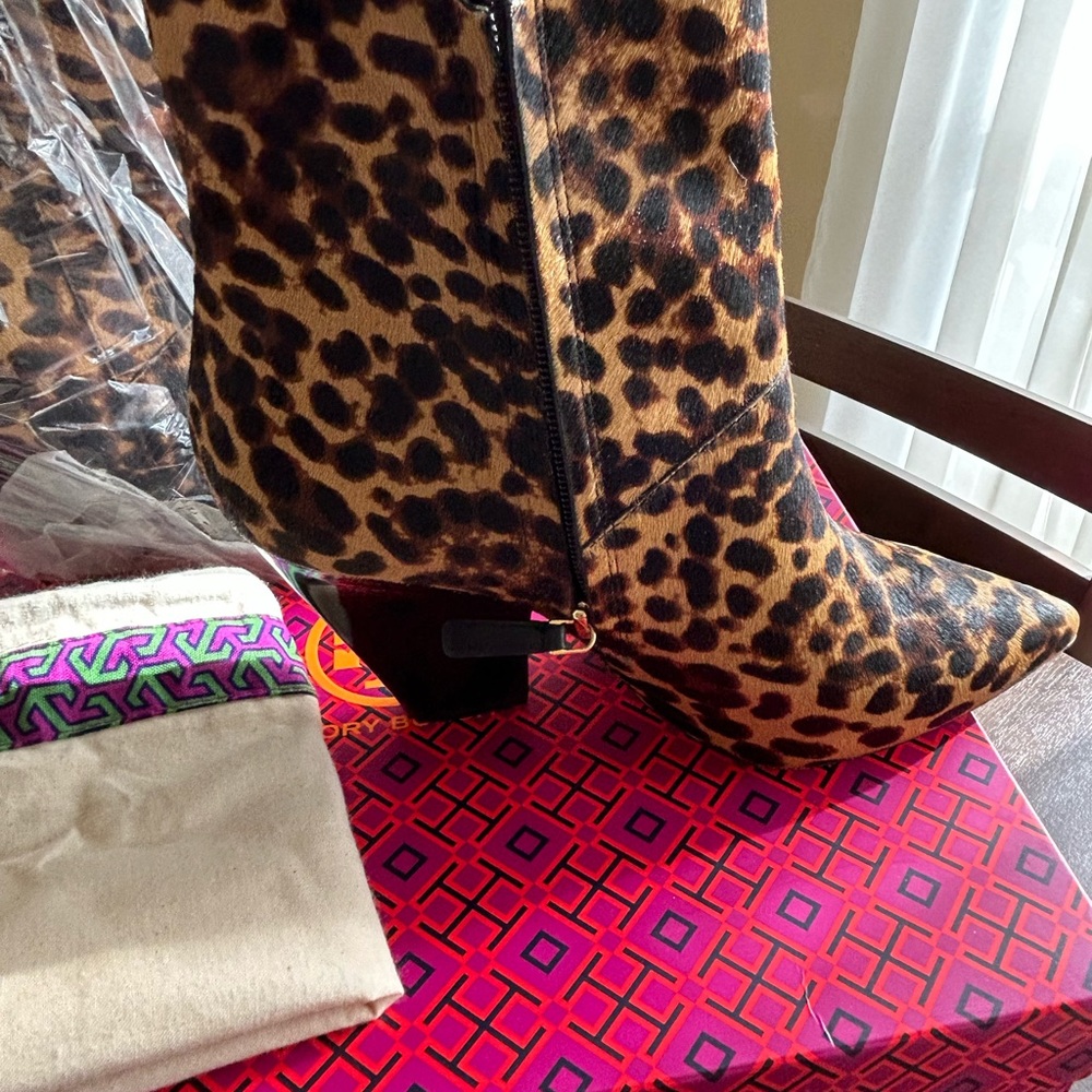 Tory Burch Boots - Picture 2 of 3